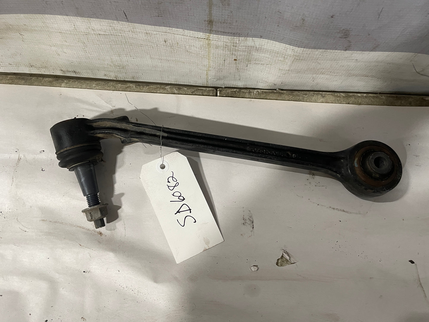 2013 Chevy Camaro ZL1 Front RH Passenger Lower Control Arm OEM - Day's Parts Yard