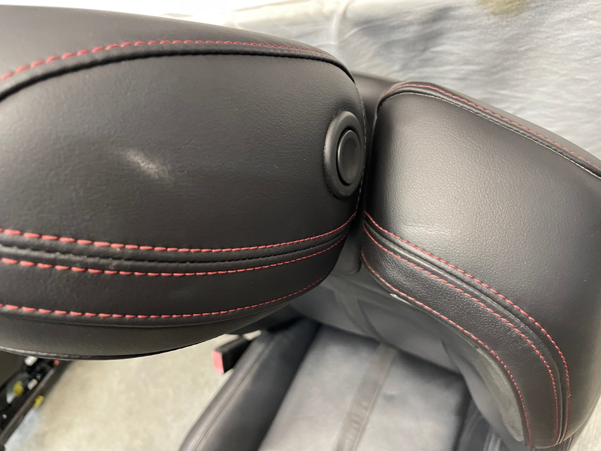 2014 Chevy SS Sedan Seats Fronts and Rears Black Leather Alcantara Suede OEM - Day's Parts Yard