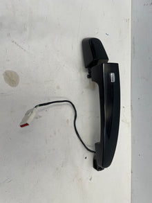 2016 Chevy Camaro SS RH & LH Exterior Door Handles and Brackets OEM - Day's Parts Yard