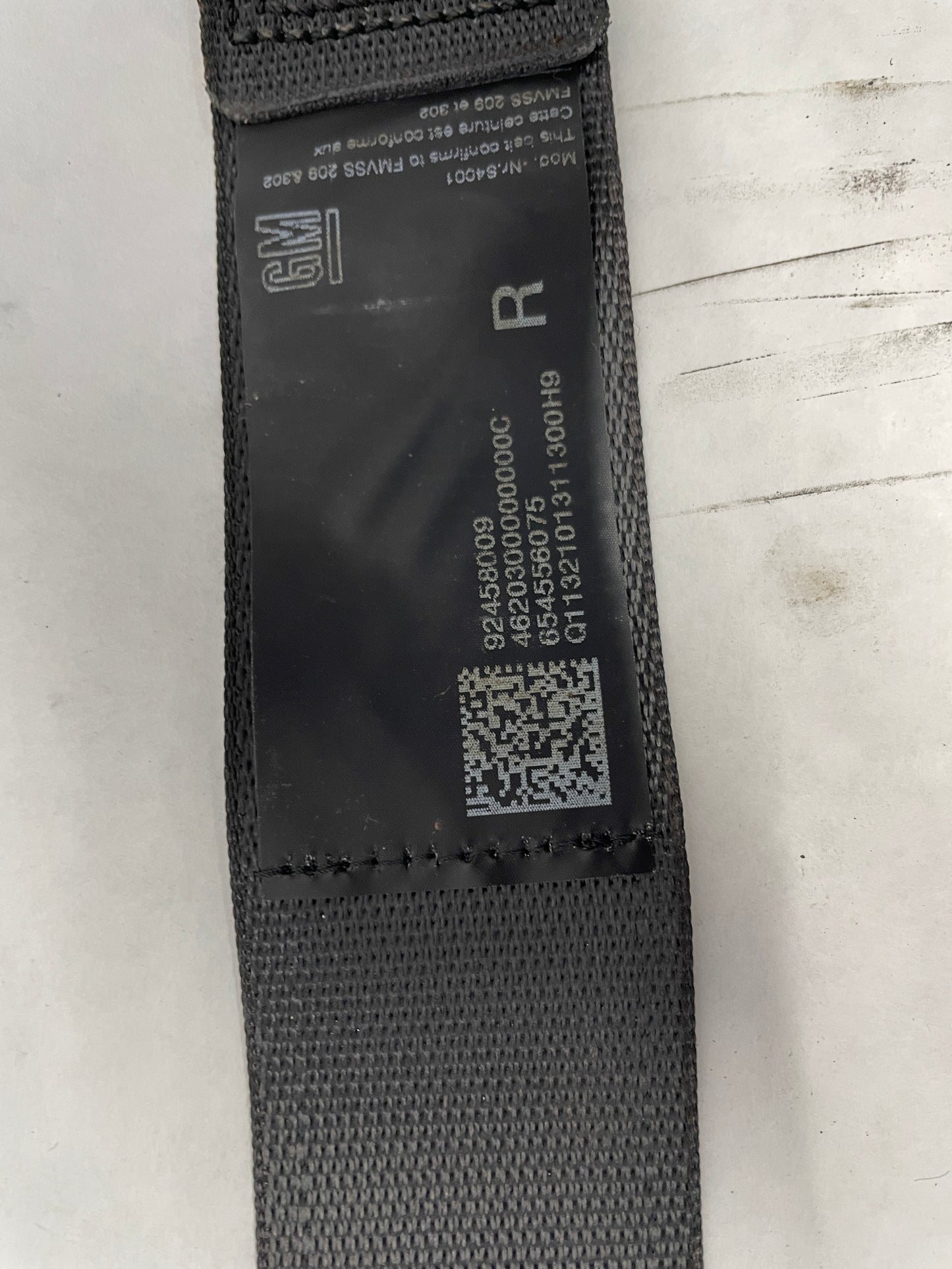 2014 Chevy SS Sedan Rear Seatbelt Seat Belt Retractors w/ Buckles Set OEM - Day's Parts Yard