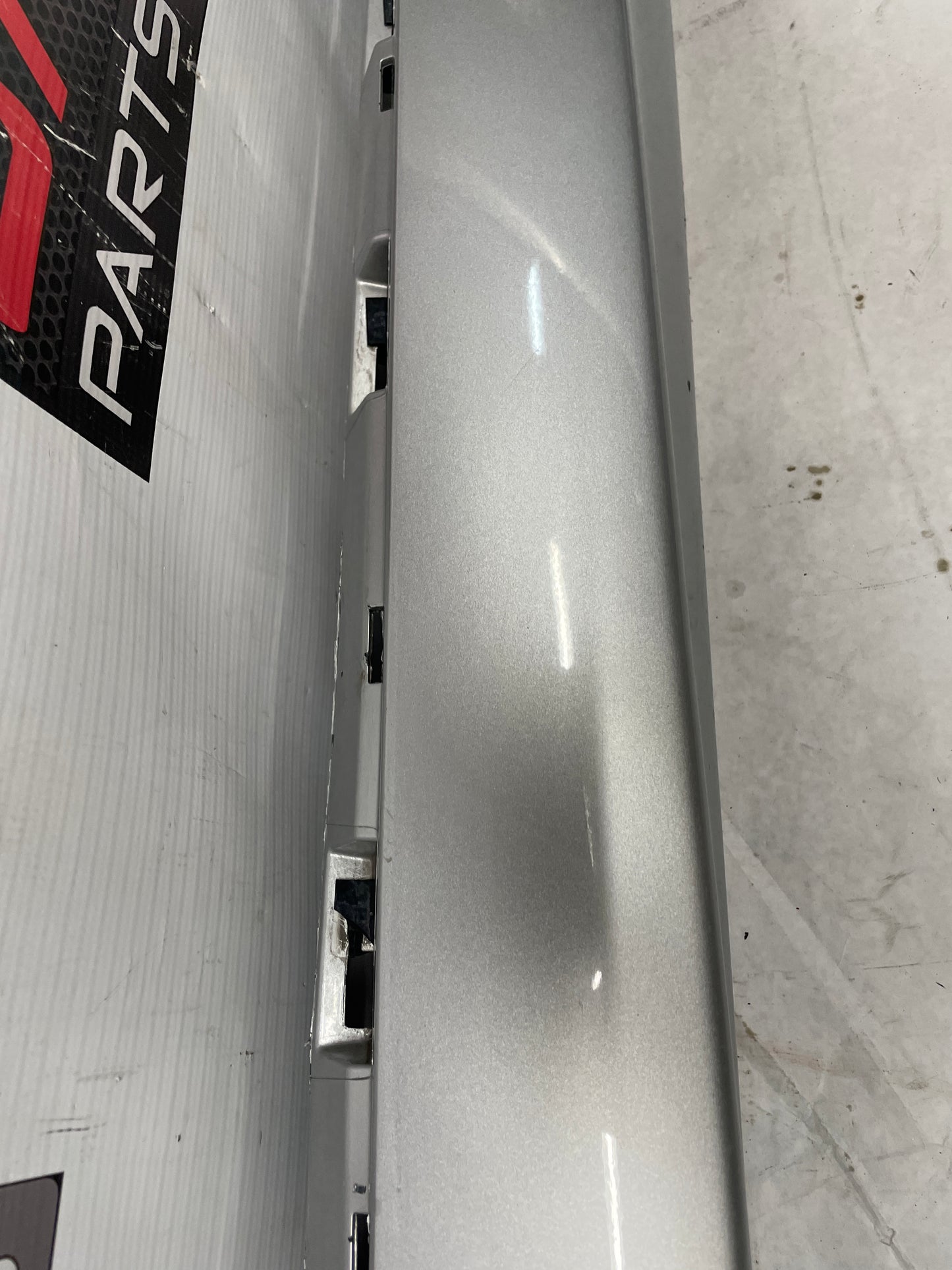 2014 Chevy SS Sedan LH Driver Rocker Molding Side Skirt Panel Trim OEM