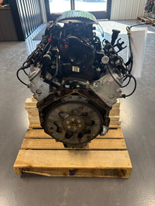 5.3L LM7 Complete Engine Motor Pullout OEM - Day's Parts Yard