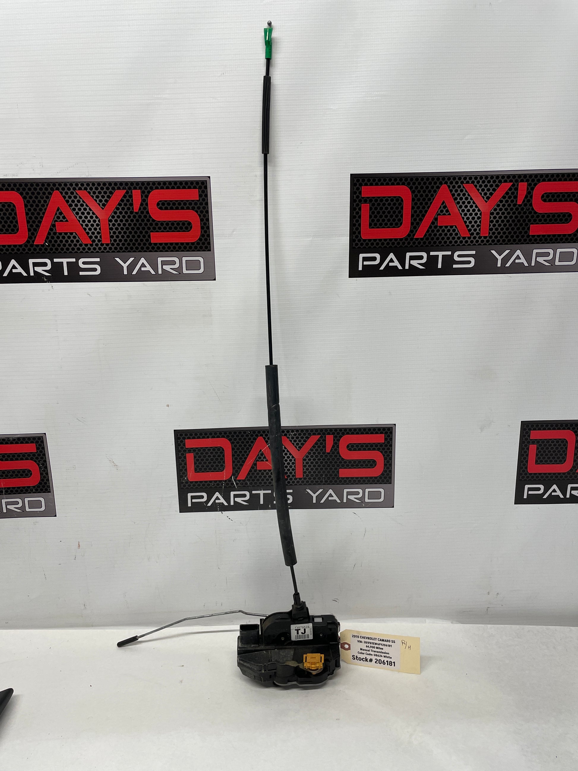 2015 Chevy Camaro SS RH Passenger Door Lock Actuator OEM - Day's Parts Yard