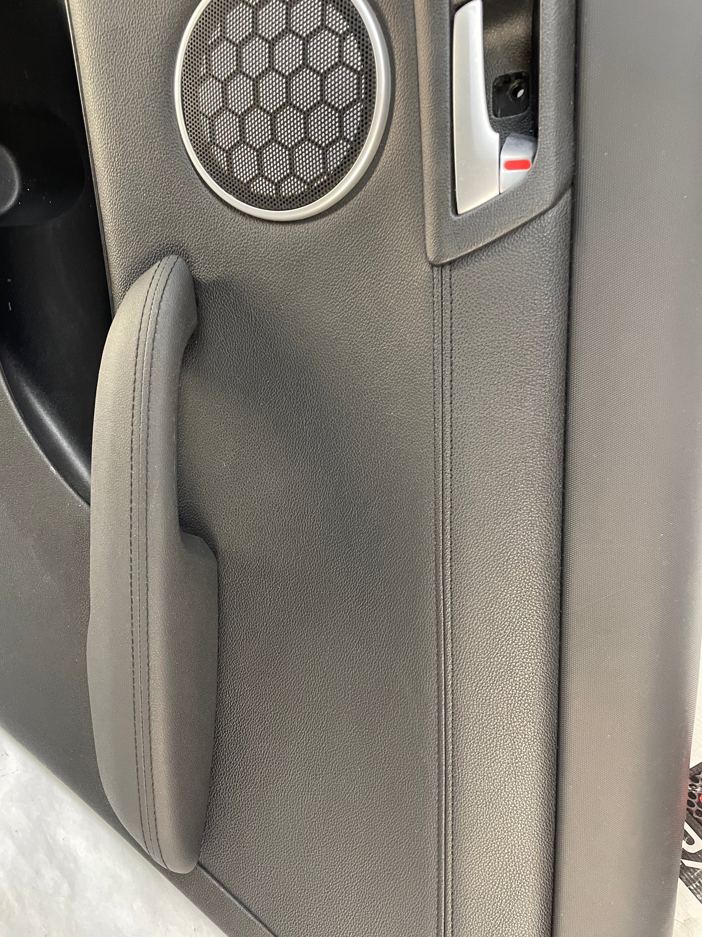 2009 Pontiac G8 RH Passenger  Rear Interior Door Panel Trim OEM - Day's Parts Yard