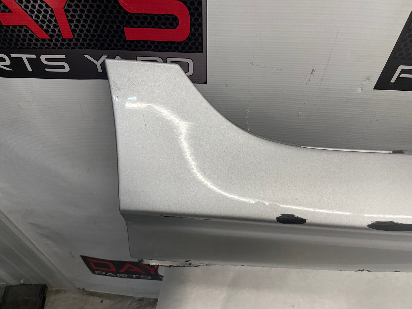 2014 Chevy SS Sedan RH Passenger Rocker Molding Side Skirt Panel Trim OEM