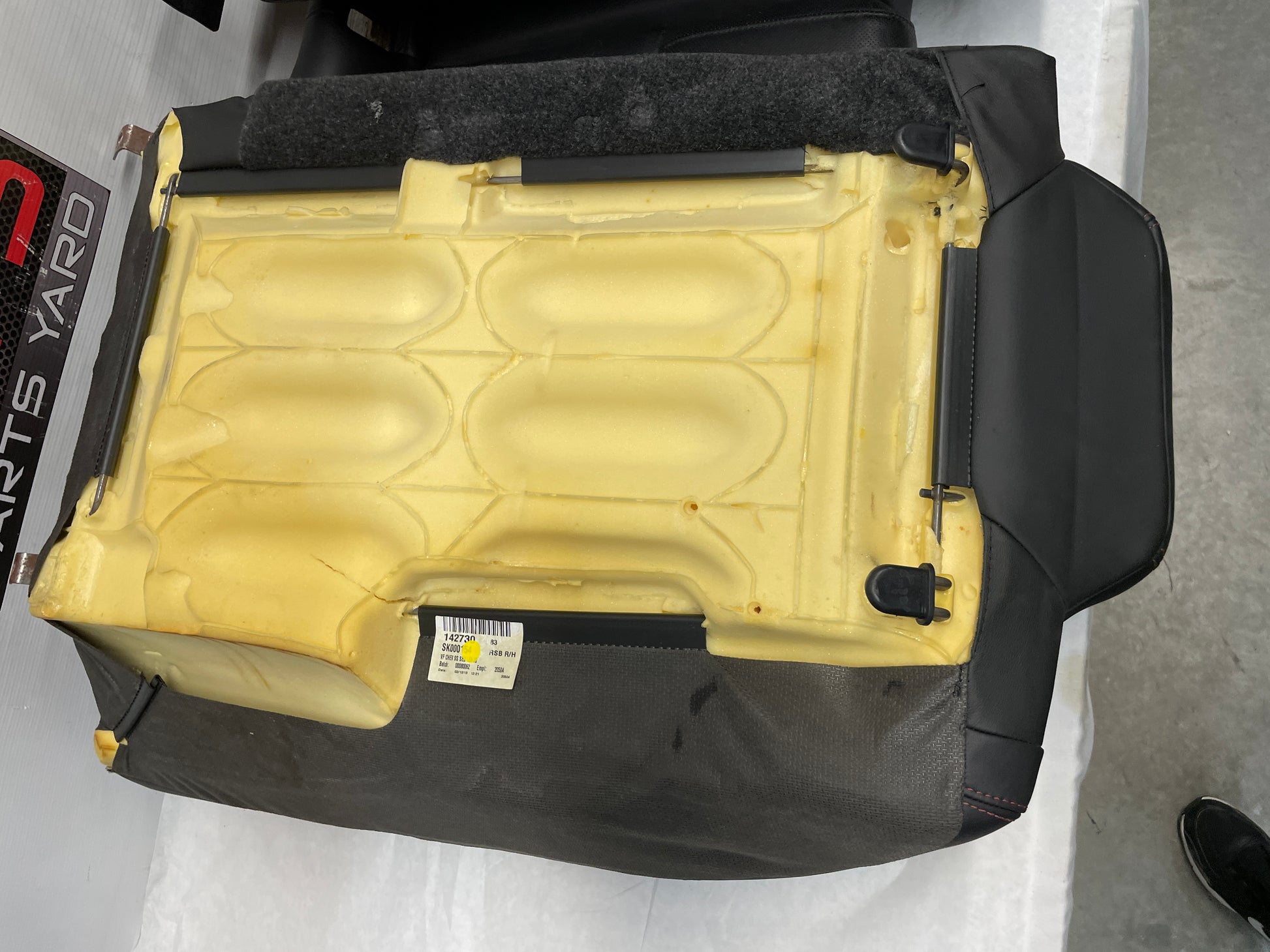2014 Chevy SS Sedan Seats Fronts and Rears Black Leather Alcantara Suede OEM - Day's Parts Yard