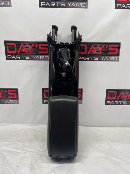 2013 Cadillac CTS-V Coupe Center Console Armrest OEM - Day's Parts Yard