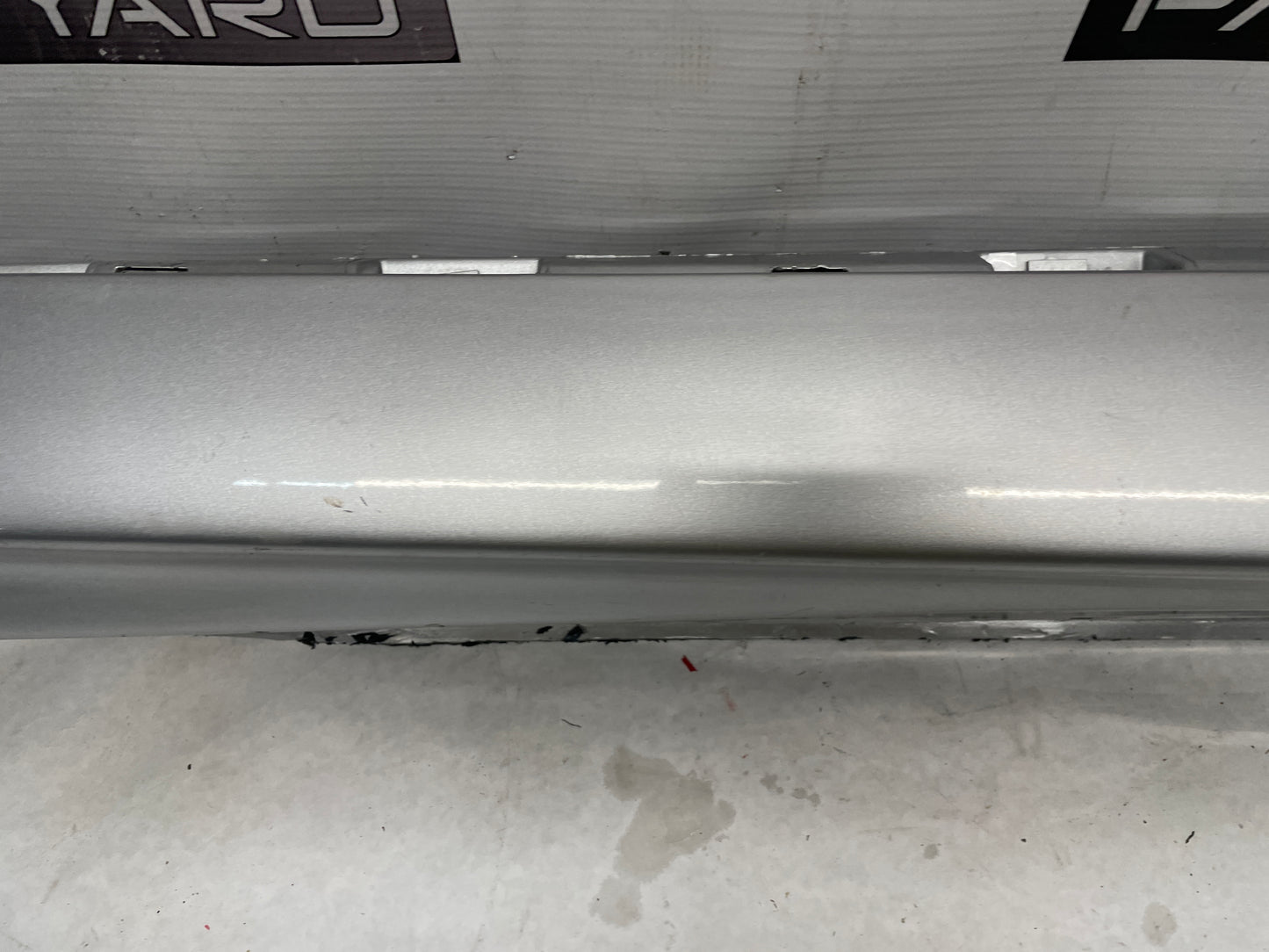 2014 Chevy SS Sedan RH Passenger Rocker Molding Side Skirt Panel Trim OEM