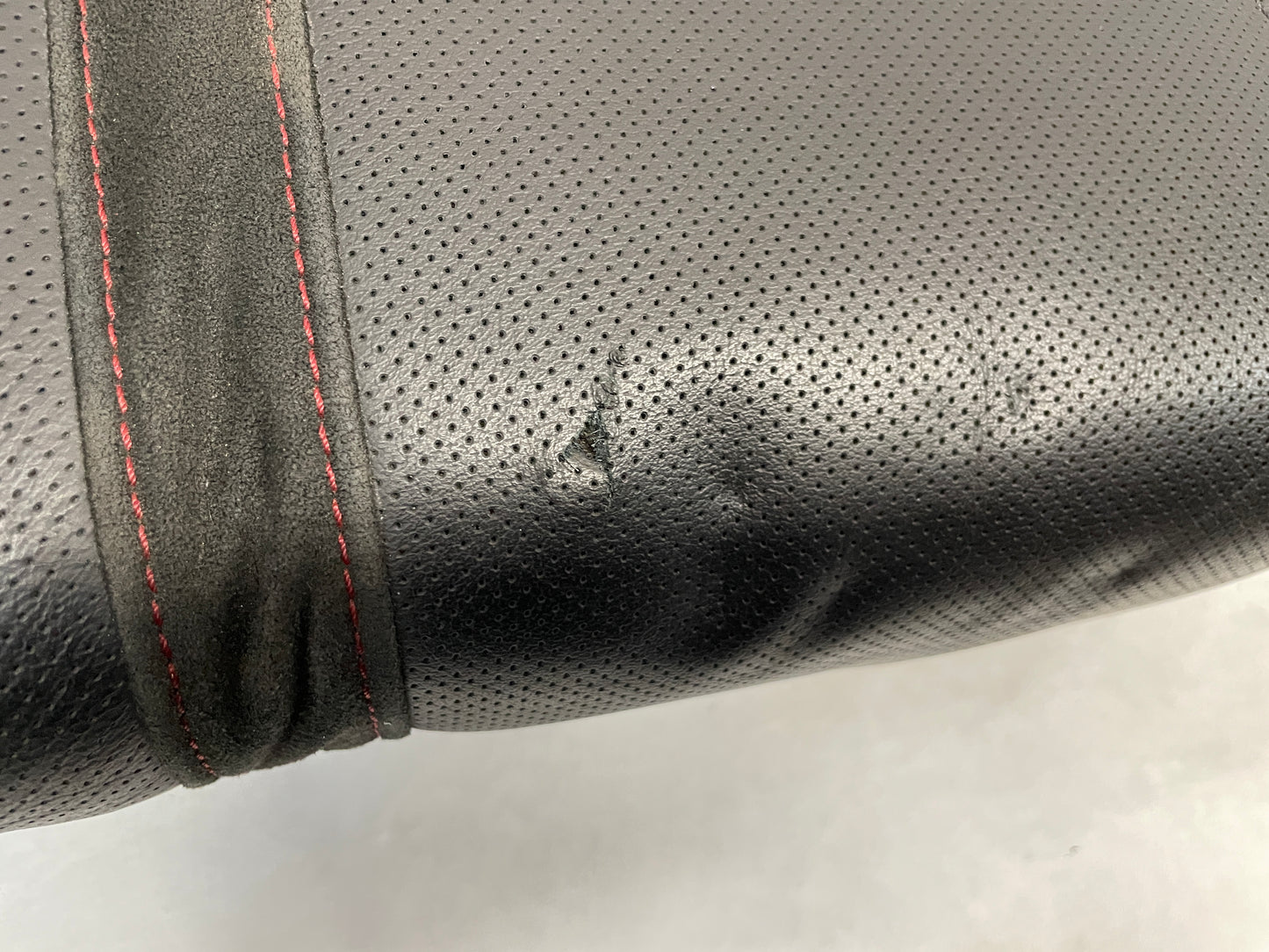 2014 Chevy SS Sedan Seats Fronts and Rears Black Leather Alcantara Suede OEM - Day's Parts Yard