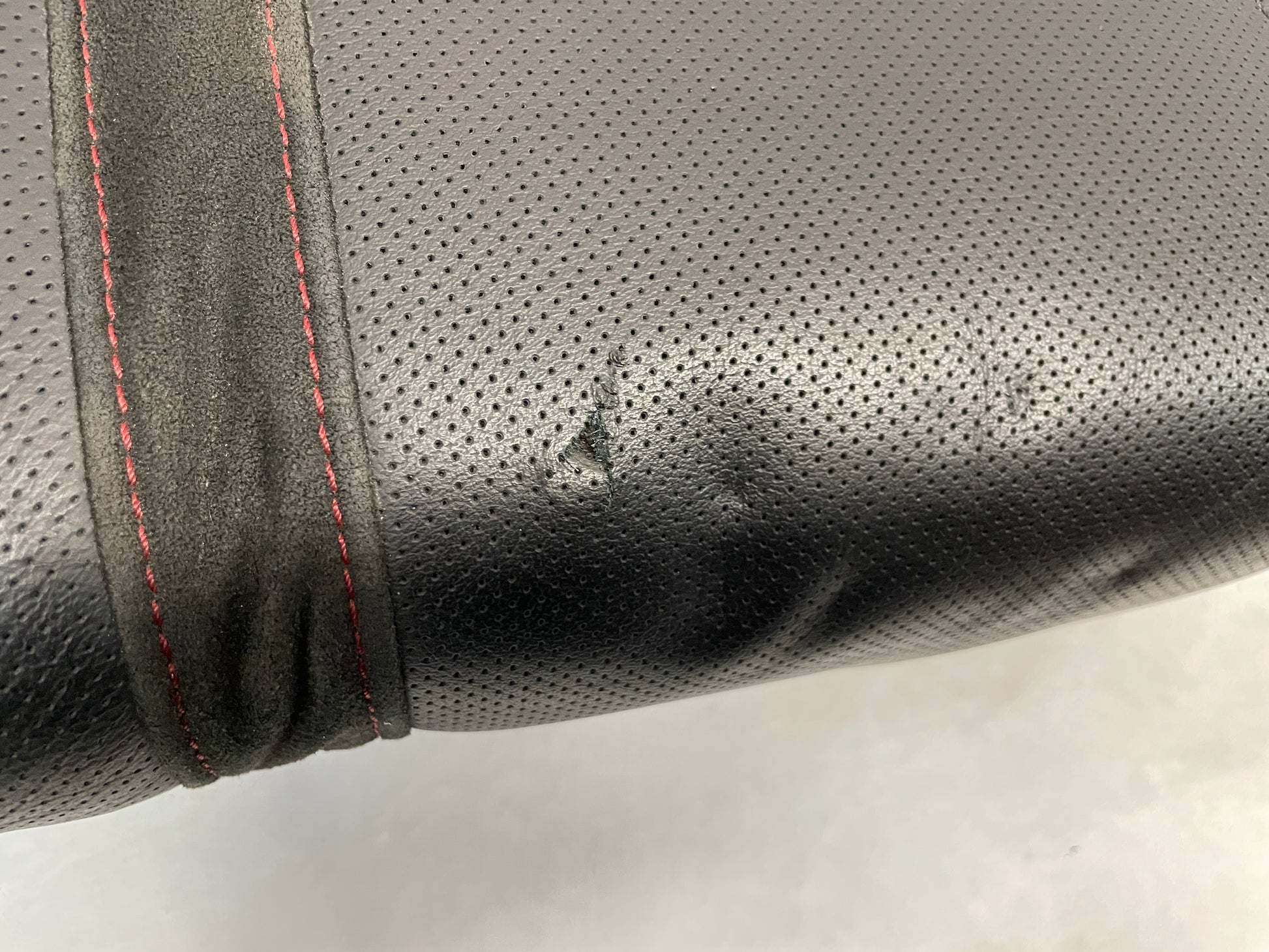 2014 Chevy SS Sedan Seats Fronts and Rears Black Leather Alcantara Suede OEM - Day's Parts Yard