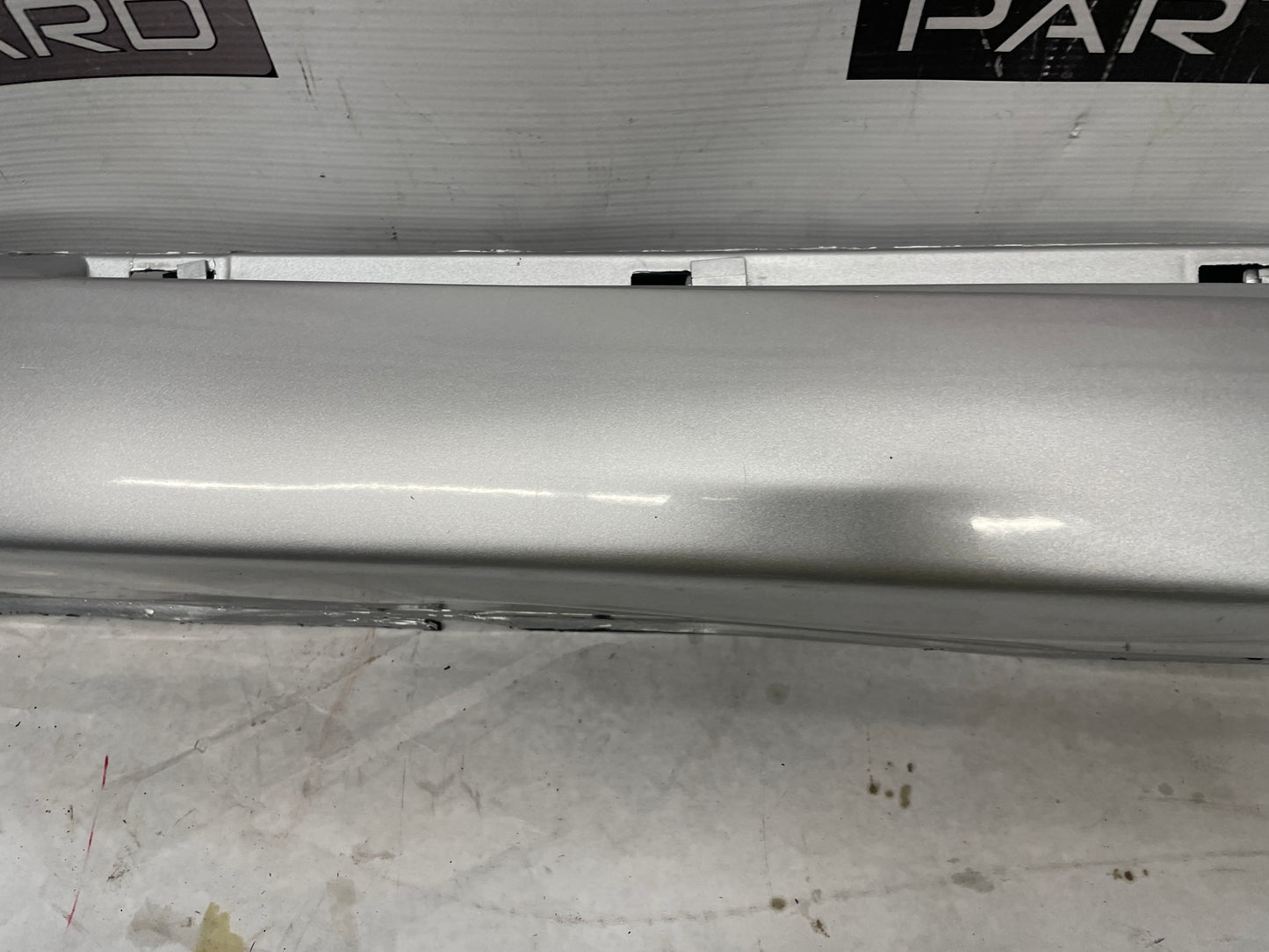 2014 Chevy SS Sedan RH Passenger Rocker Molding Side Skirt Panel Trim OEM