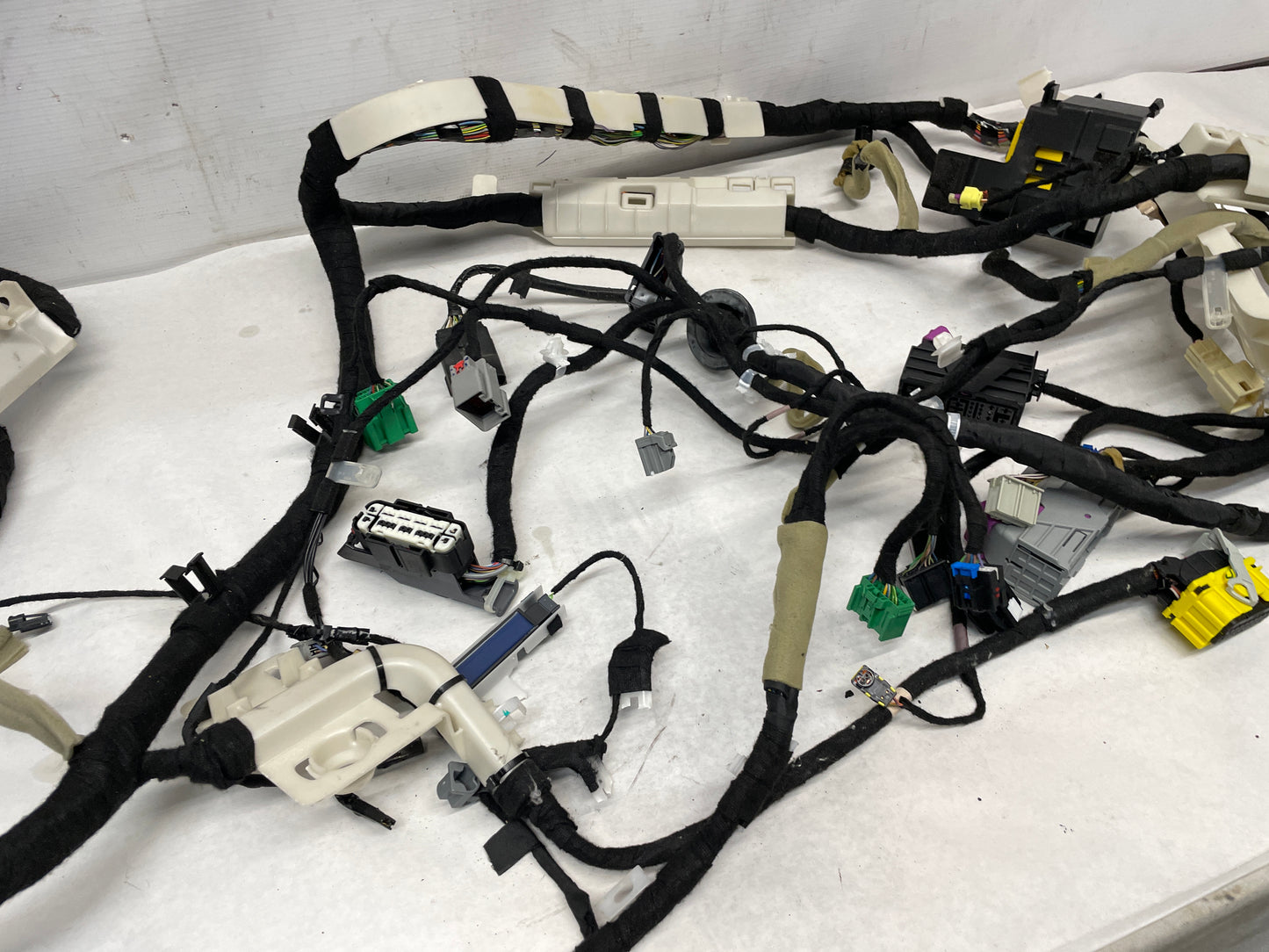 2014 Chevy SS Sedan Body Chassis Wire Wiring Harness OEM - Day's Parts Yard