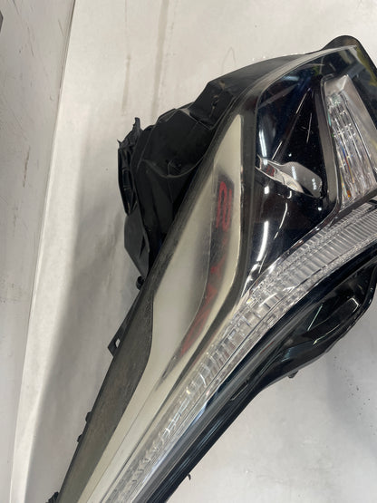 2016 Cadillac ATS-V RH Passenger Head Light Headlight Lamp OEM - Day's Parts Yard