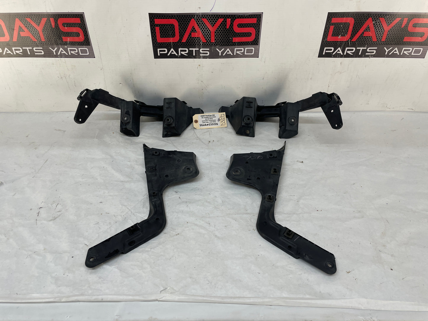 2009 Pontiac G8 Complete Rear Bumper Brackets Mounts Supports Guides Set OEM - Day's Parts Yard
