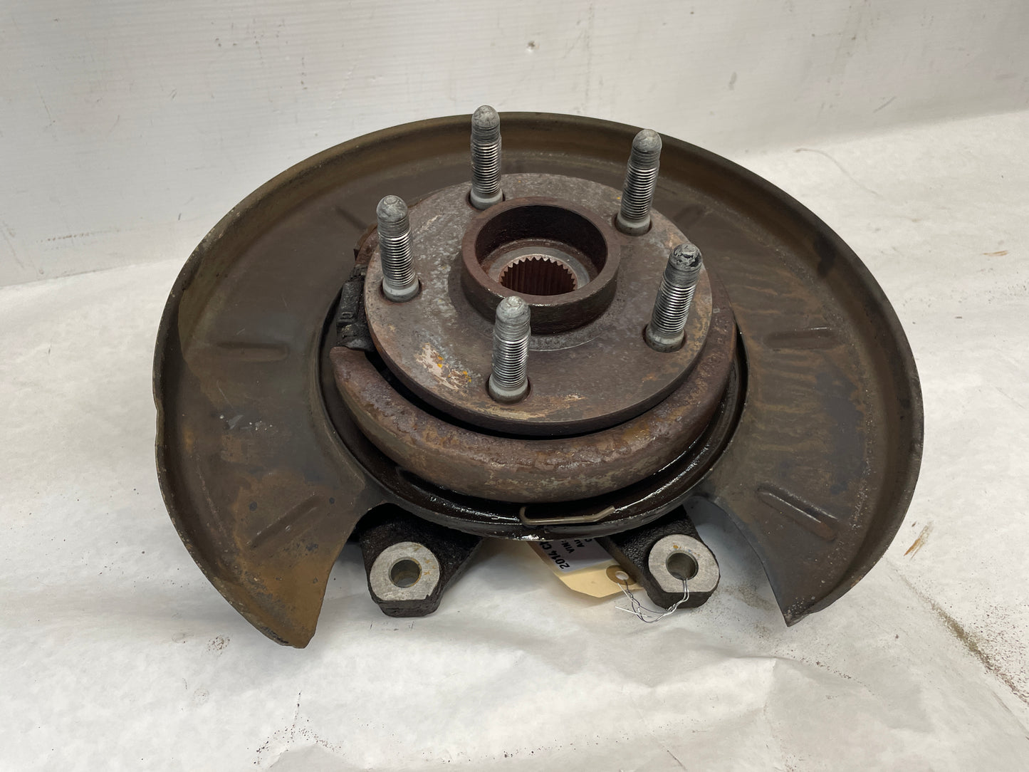 2014 Chevy SS Sedan LH Driver Rear Suspension Spindle Knuckle Hub Assembly OEM - Day's Parts Yard