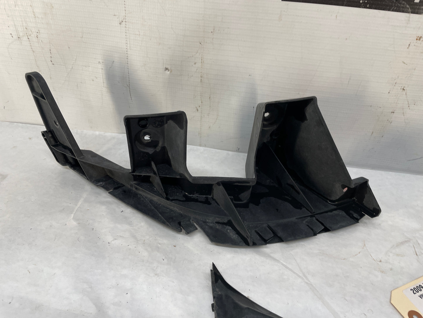 2009 Pontiac G8 Complete Rear Bumper Brackets Mounts Supports Guides Set OEM - Day's Parts Yard