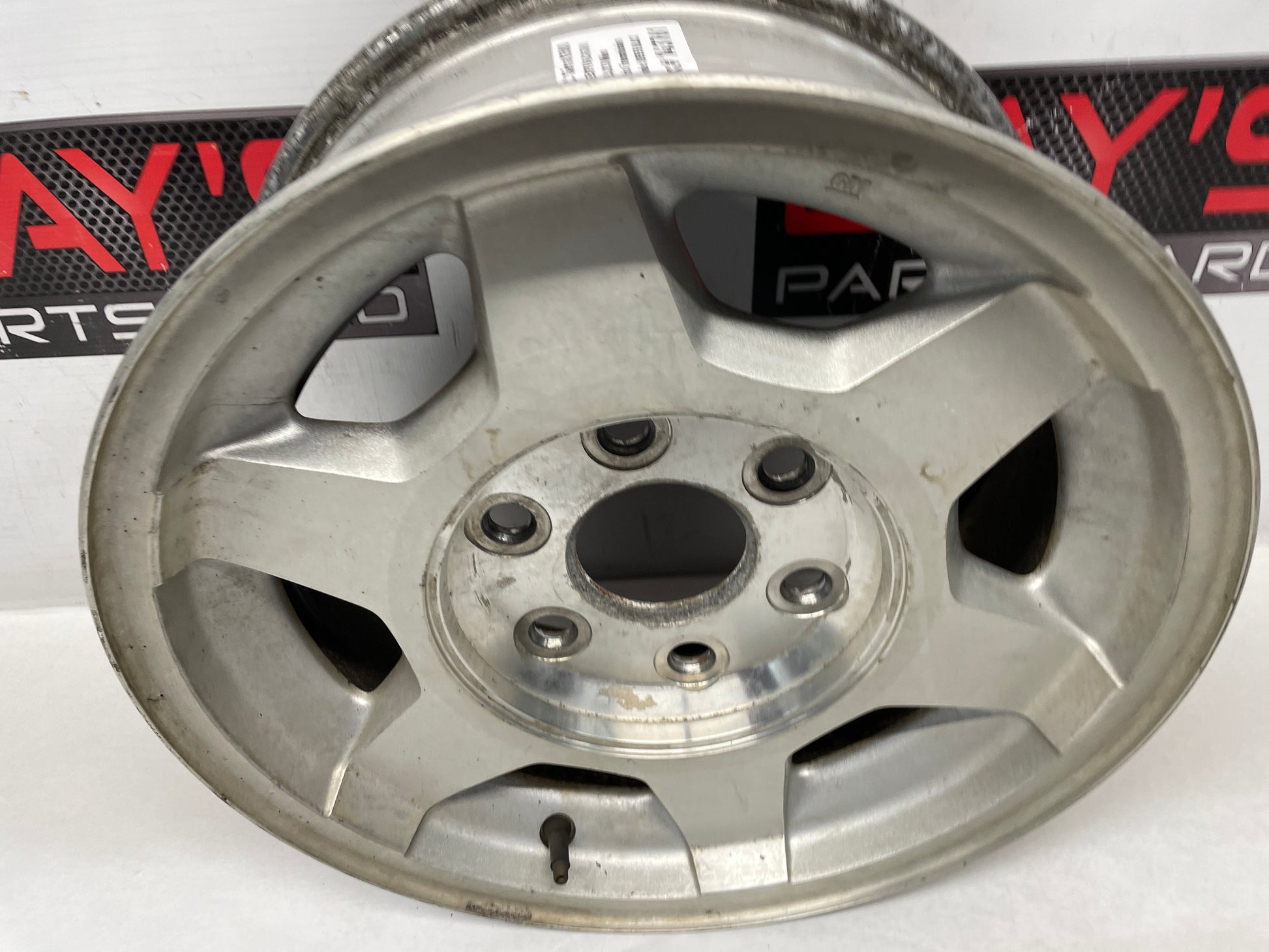 2004 GMC Sierra K1500 Factory OEM 16X7 Wheel - Day's Parts Yard