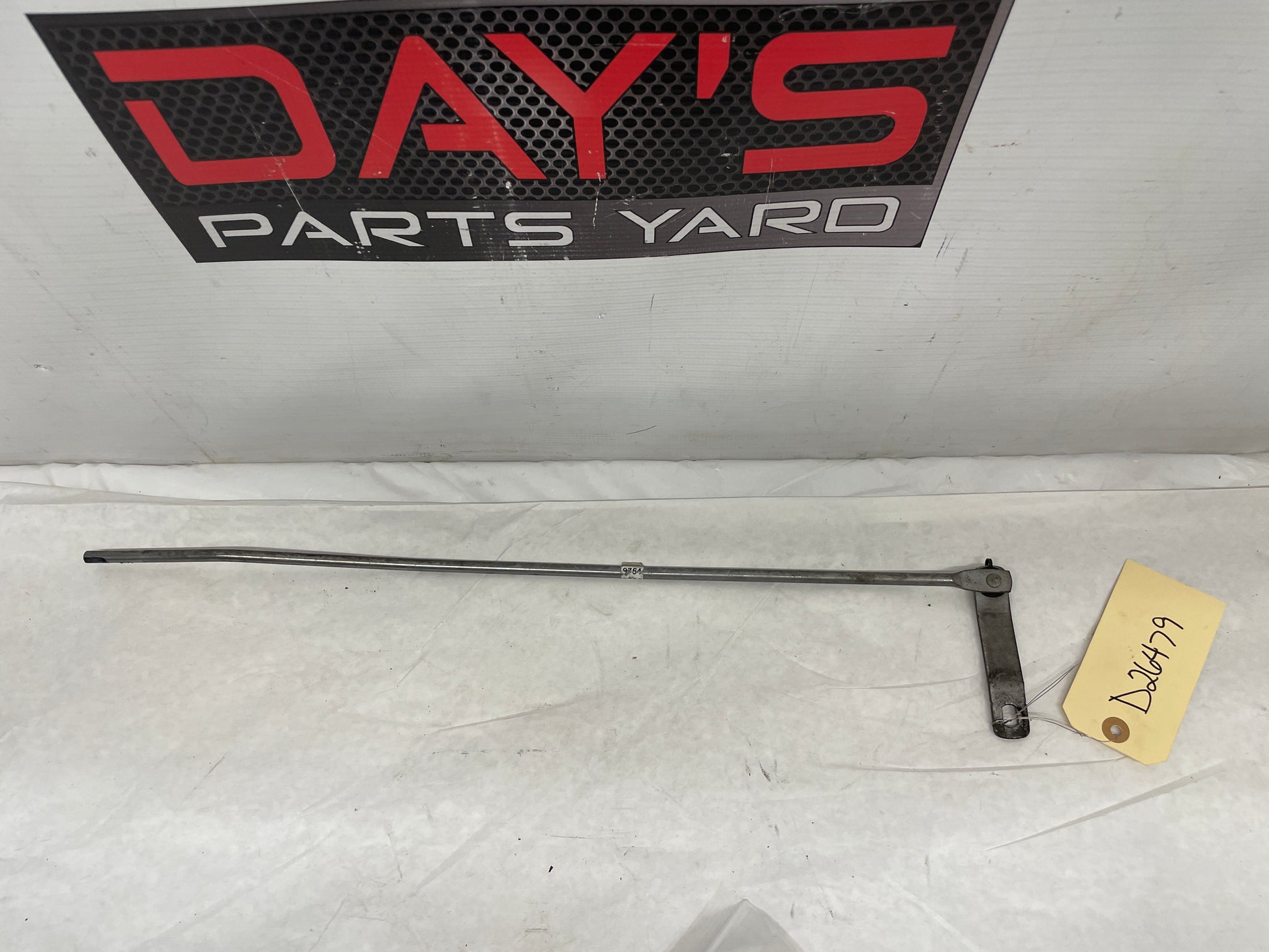 2014 Chevy SS Sedan Automatic Transmission Shifter Linkage Rod OEM - Day's Parts Yard