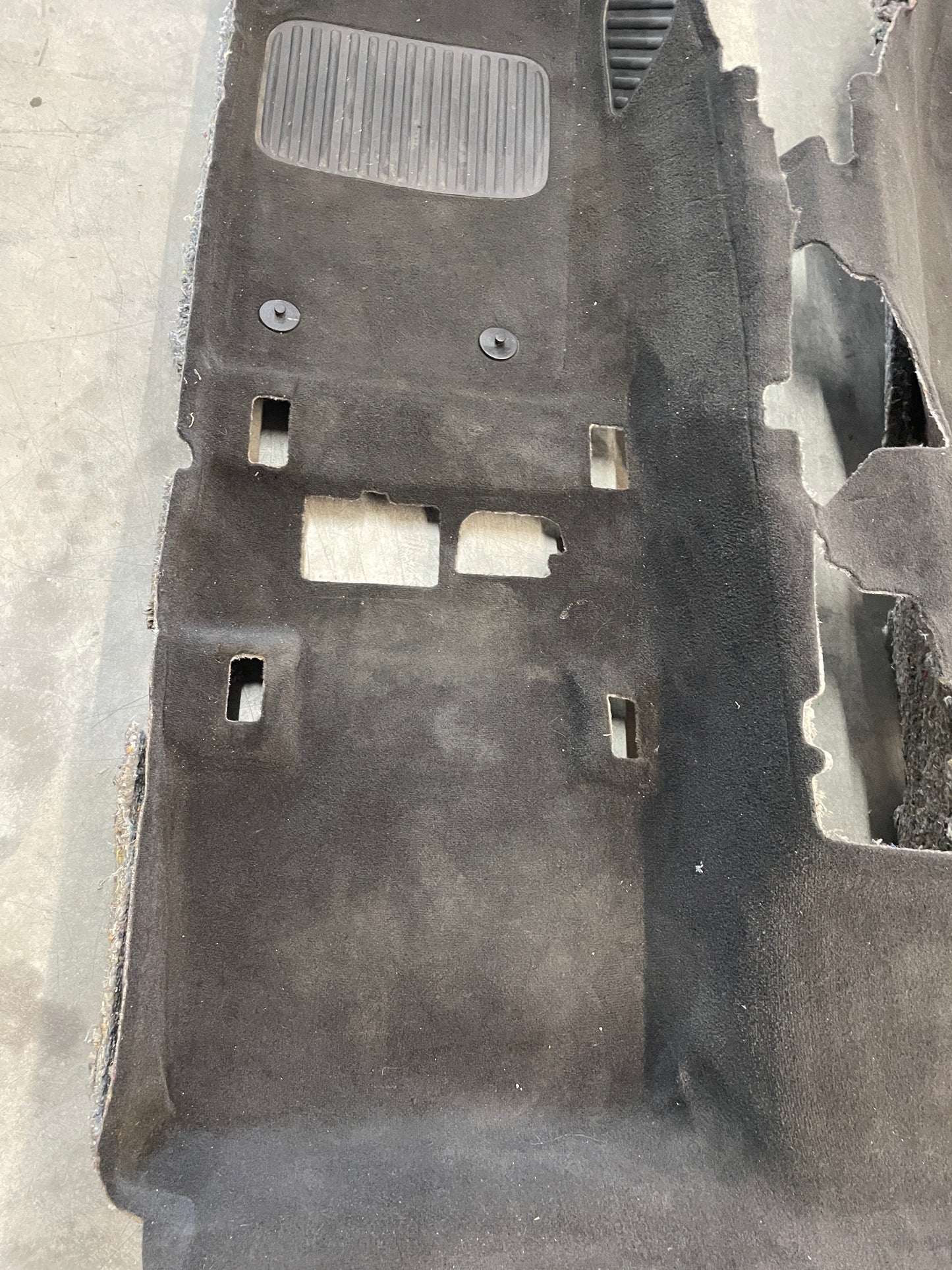 2014 Chevy SS Sedan Complete Floor Panel Carpet OEM - Day's Parts Yard