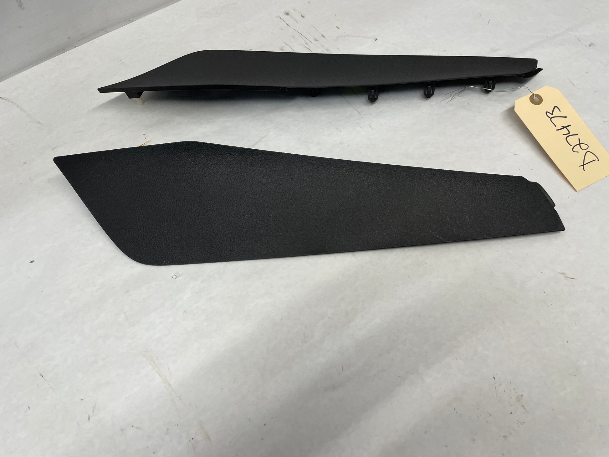 2014 Chevy SS Sedan Complete Center Console w/ Shifter Assembly OEM - Day's Parts Yard