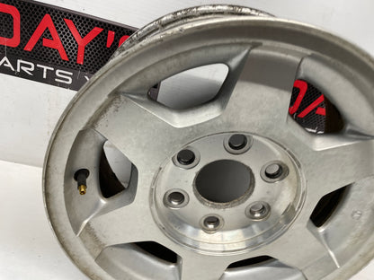 2004 GMC Sierra K1500 Factory OEM 16X7 Wheel - Day's Parts Yard