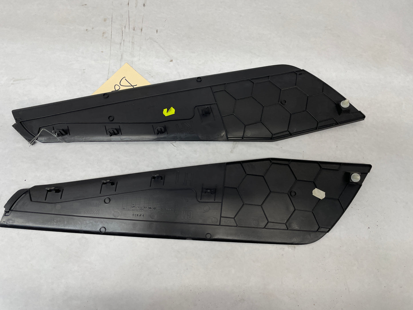 2014 Chevy SS Sedan Complete Center Console w/ Shifter Assembly OEM - Day's Parts Yard