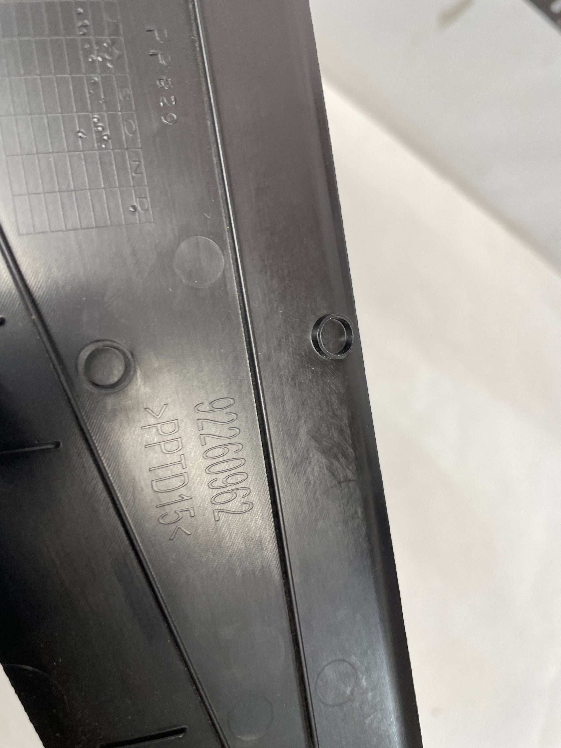 2014 Chevy SS Sedan Complete Center Console w/ Shifter Assembly OEM - Day's Parts Yard