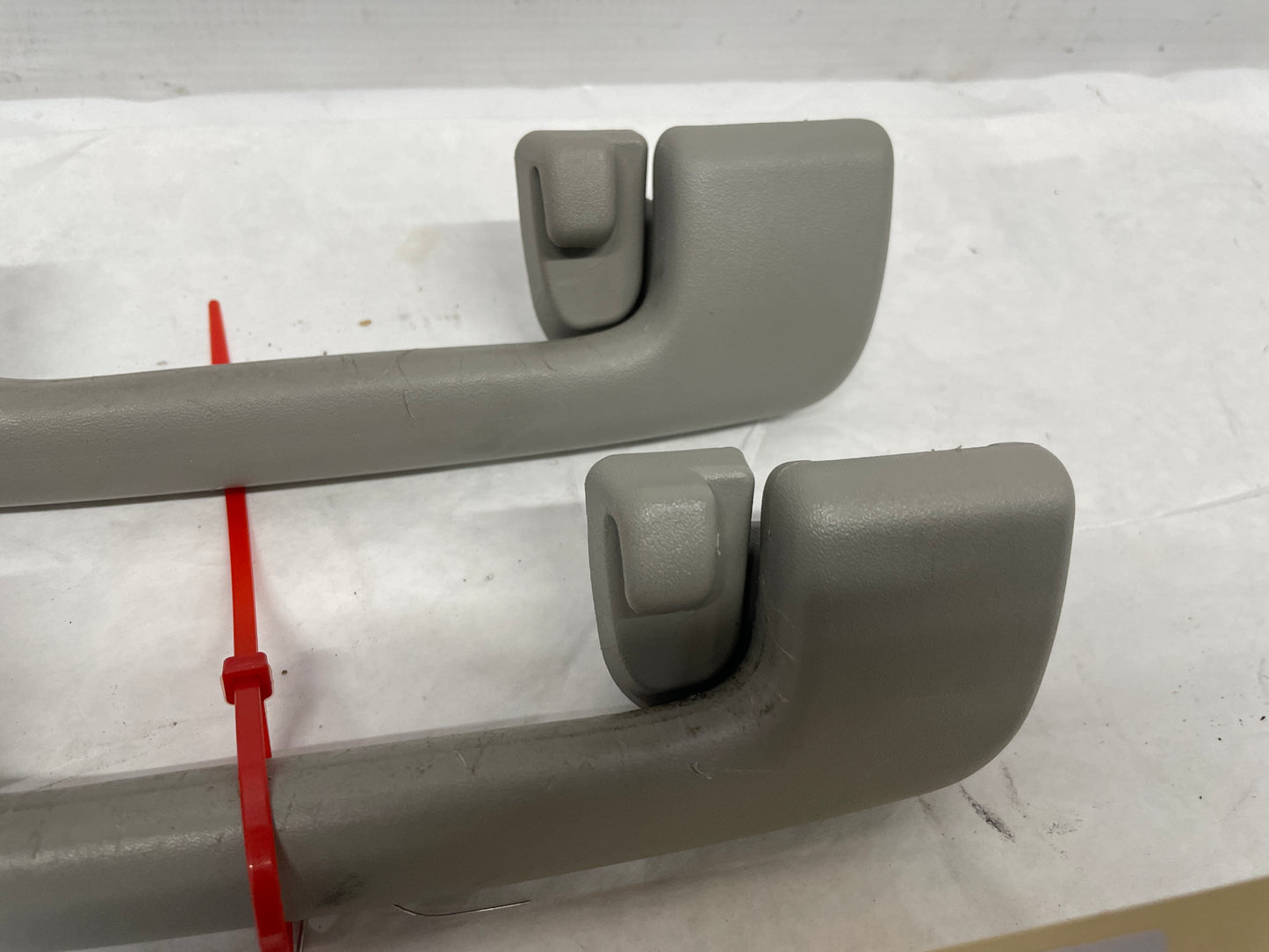 2014 Chevy SS Sedan RH & LH Grab Bars Grip Assist Handles OEM - Day's Parts Yard