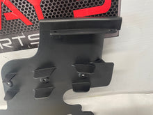 2018 Chevy Camaro SS RH Passenger Splash Shield Deflector Brake Deflector Cooling OEM - Day's Parts Yard