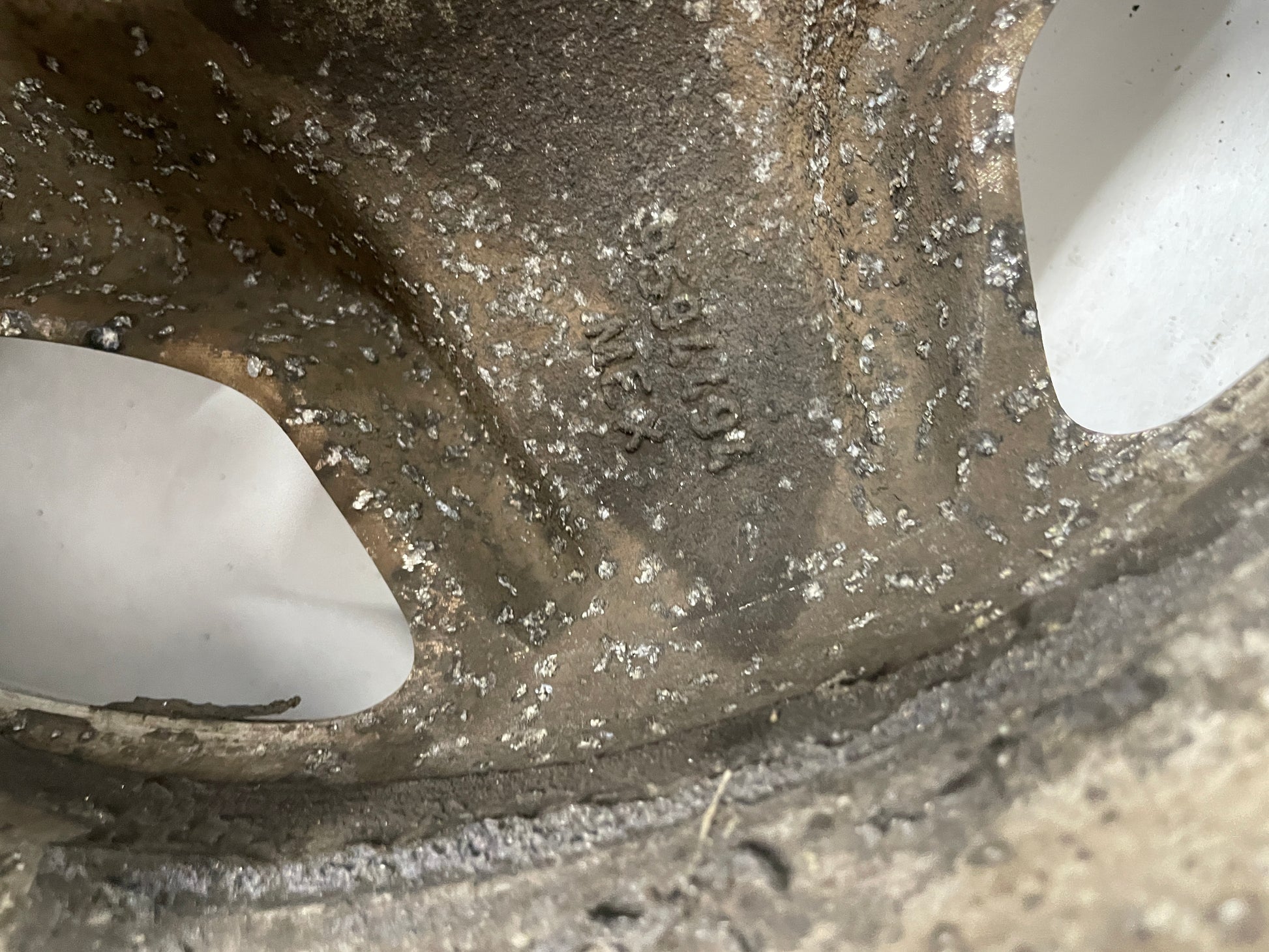 2004 GMC Sierra K1500 Factory OEM 16X7 Wheel - Day's Parts Yard
