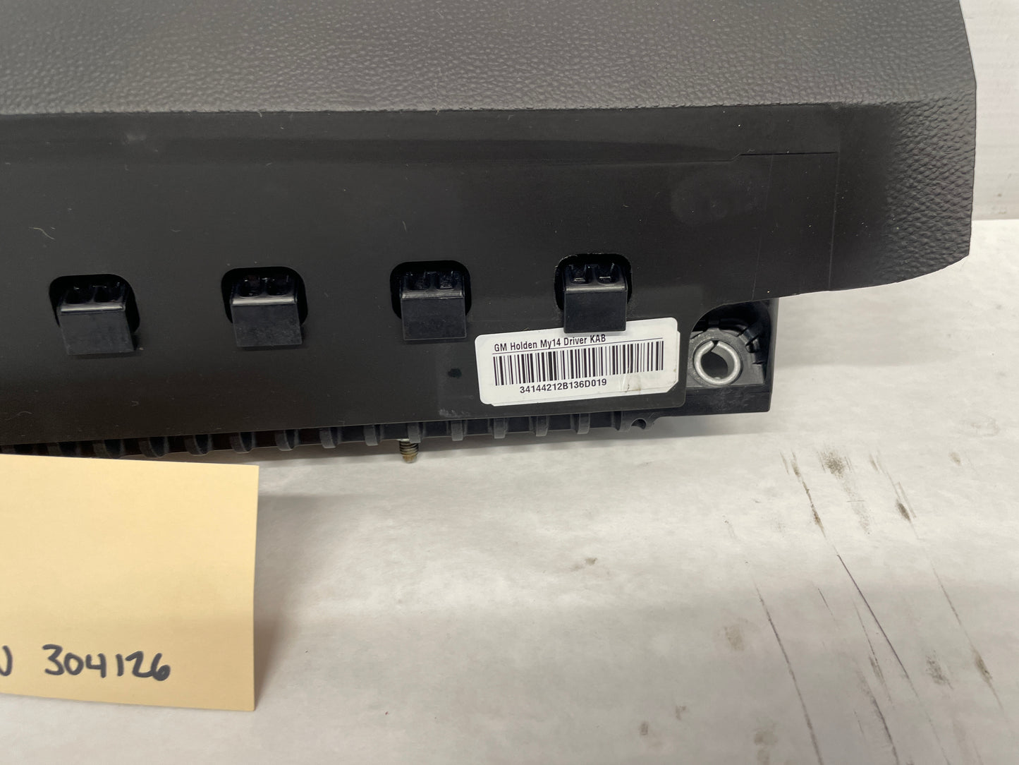 2014 Chevy SS Sedan LH Driver Lower Dash Knee Airbag Air Bag OEM - Day's Parts Yard