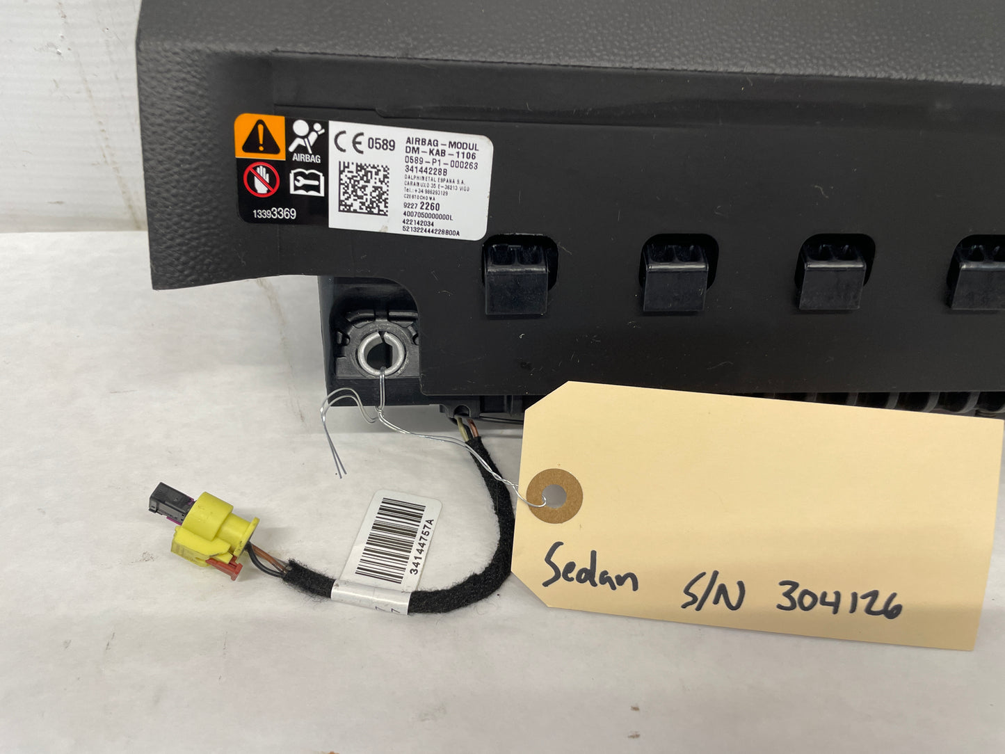 2014 Chevy SS Sedan LH Driver Lower Dash Knee Airbag Air Bag OEM - Day's Parts Yard