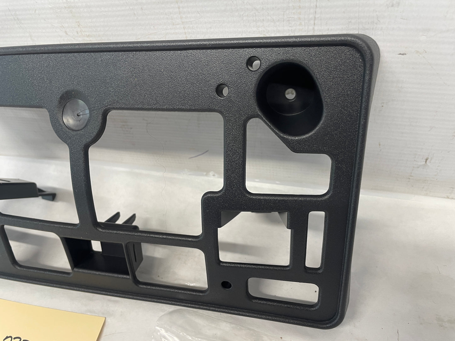 2018 Chevy Camaro SS License Plate Bracket OEM - Day's Parts Yard