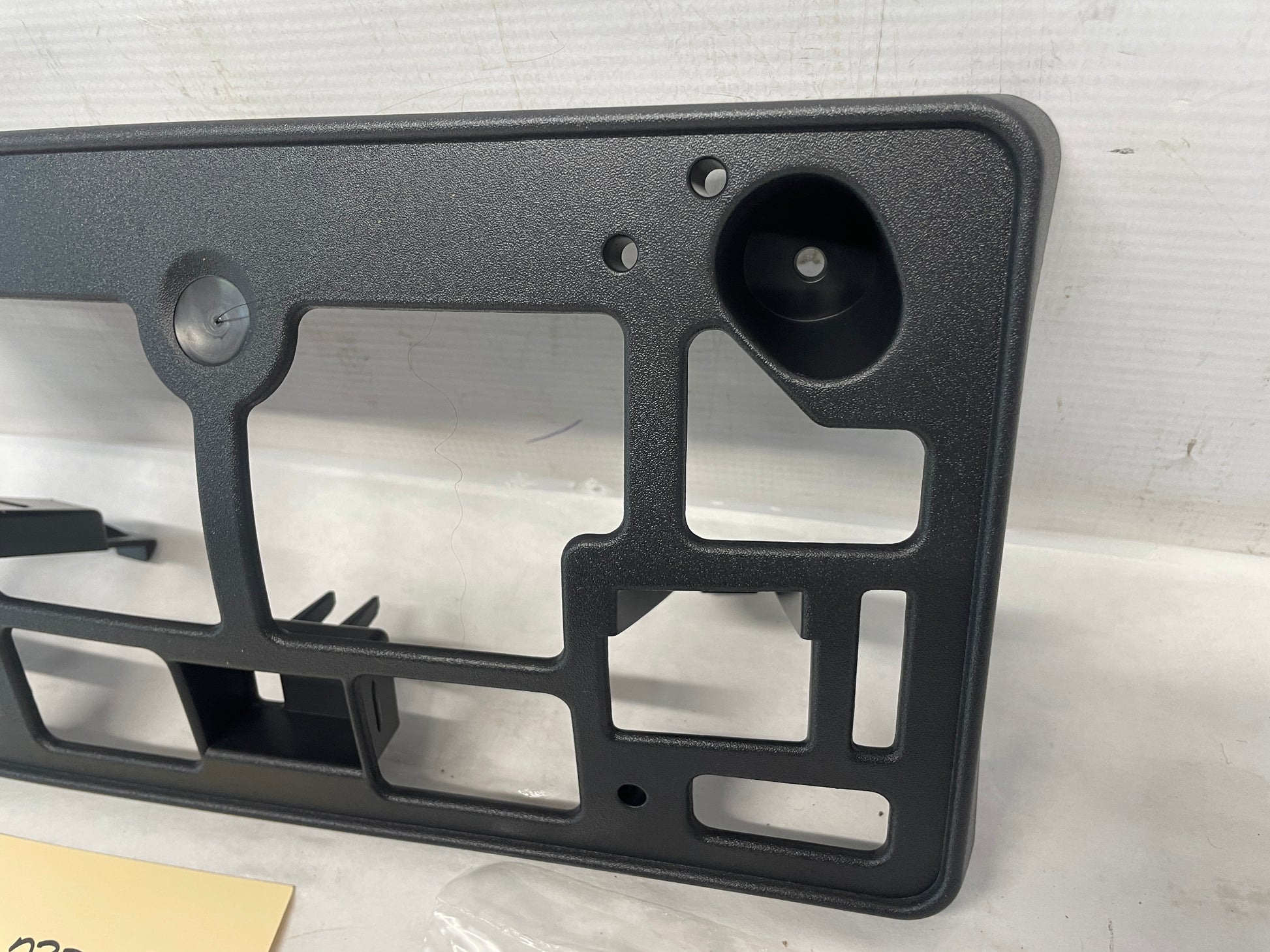 2018 Chevy Camaro SS License Plate Bracket OEM - Day's Parts Yard