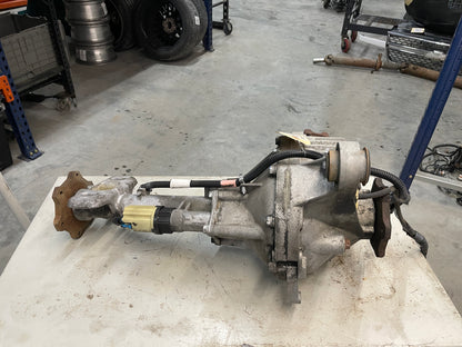 2004 GMC Sierra K1500 Front Axle Carrier Differential Assembly GT4 3.73 OEM - Day's Parts Yard