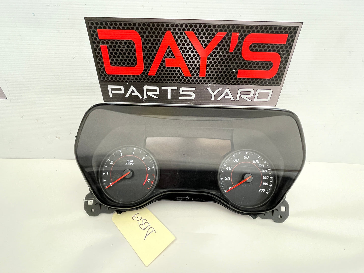 2019 Chevy Camaro SS Gauge Cluster Speedometer OEM