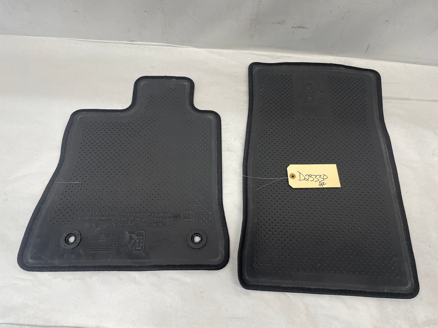 2018 Chevy Camaro SS RH & LH Front Floor Mats OEM - Day's Parts Yard