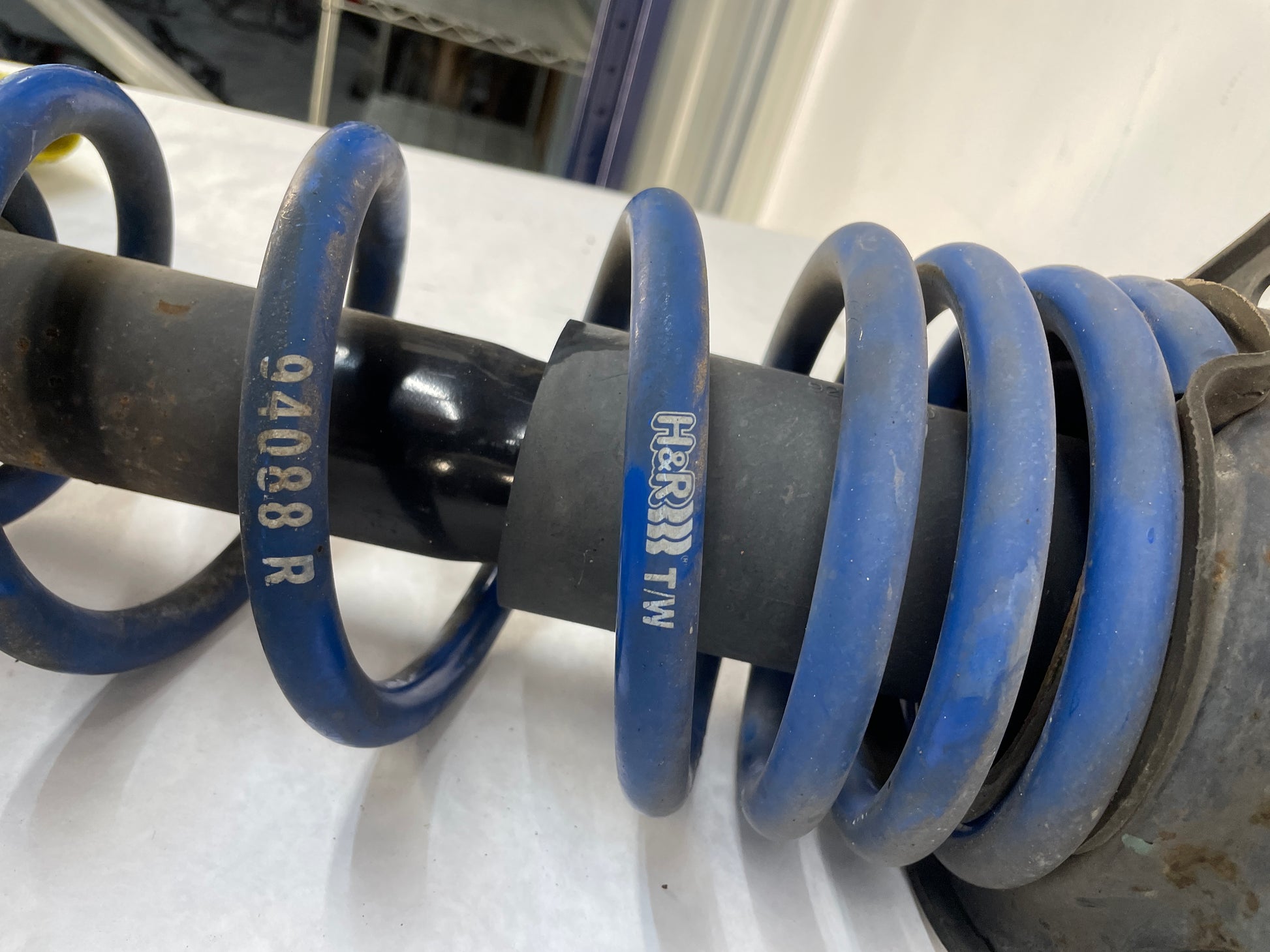 2009 Pontiac G8 GT H&R Front and Rear Strut - Day's Parts Yard