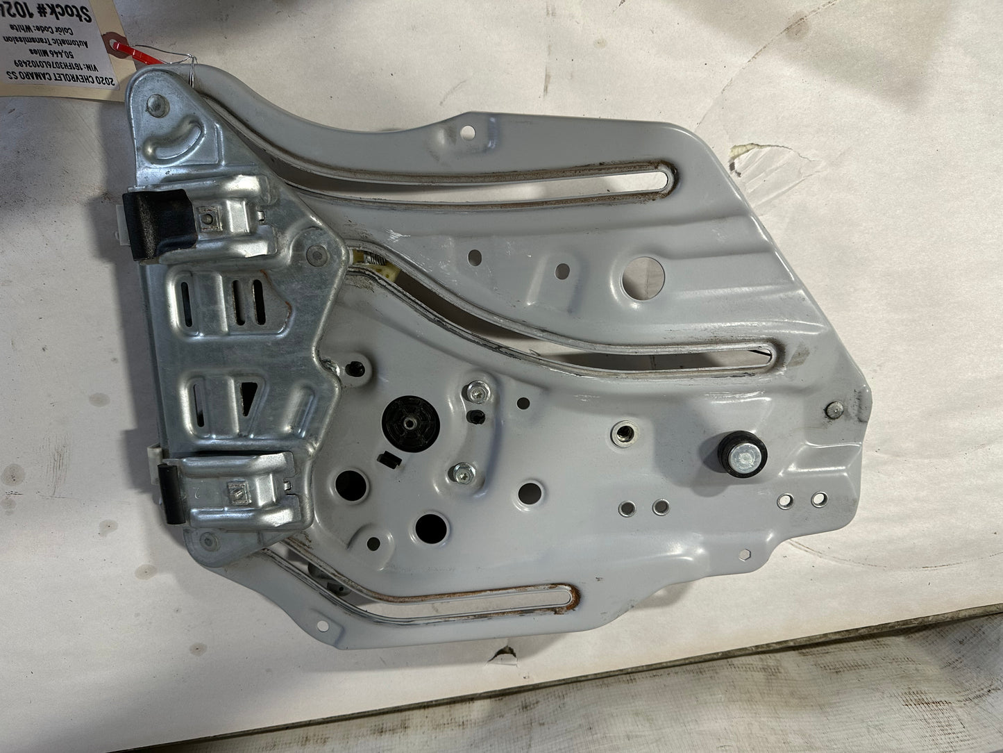2020 Chevy Camaro SS Convertible RH Passenger Quarter Window Regulator Motor OEM - Day's Parts Yard