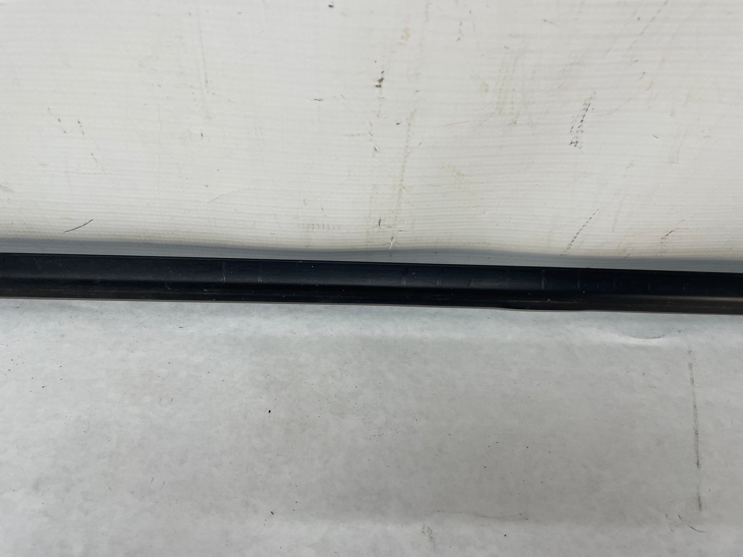 2009 Pontiac G8 GT RH Passenger Rear  Black Door Window Belt Molding Weather Strip Trim OEM - Day's Parts Yard