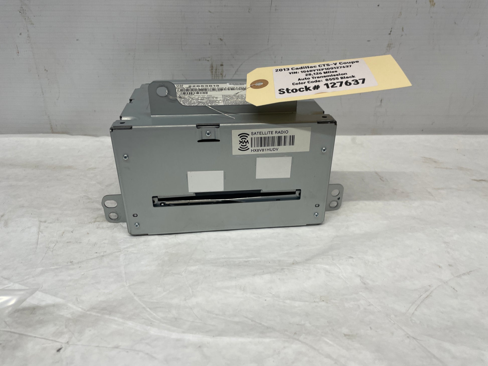 2013 Cadillac CTS-V Coupe Radio CD Player Navigation Control Receiver Box Unit OEM - Day's Parts Yard