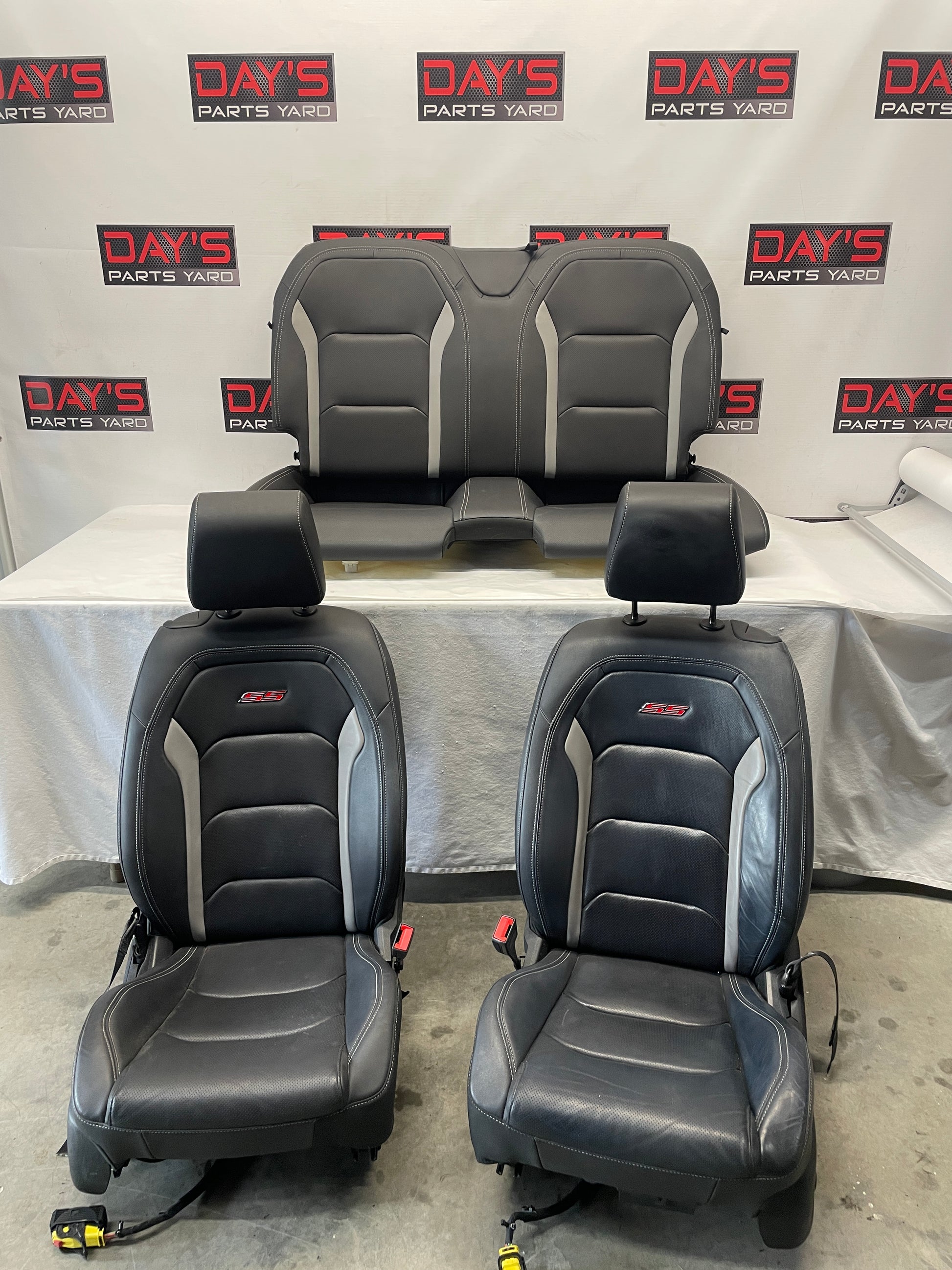 2018 Chevy Camaro SS Seats Fronts and Rears OEM - Day's Parts Yard