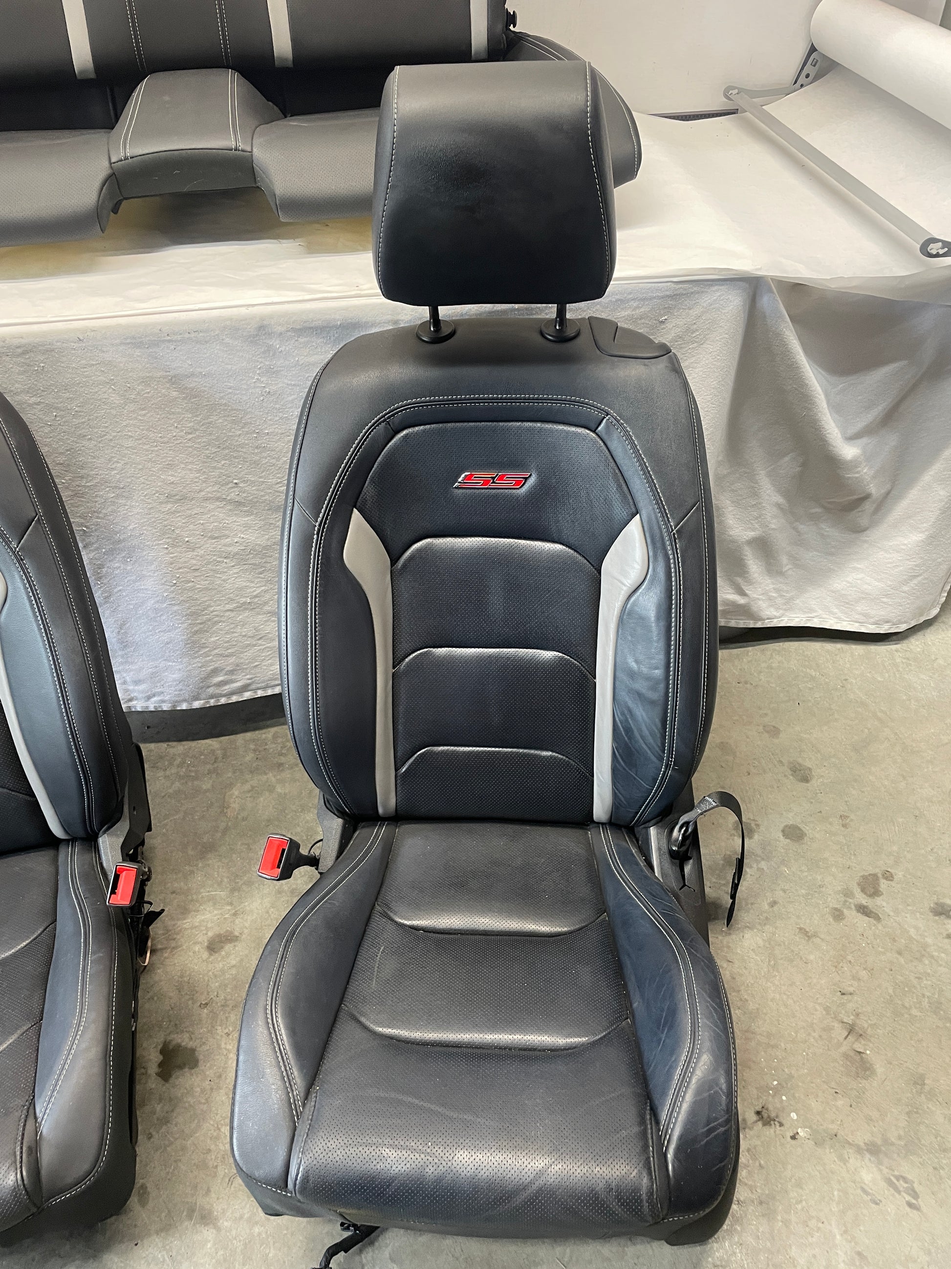 2018 Chevy Camaro SS Seats Fronts and Rears OEM - Day's Parts Yard