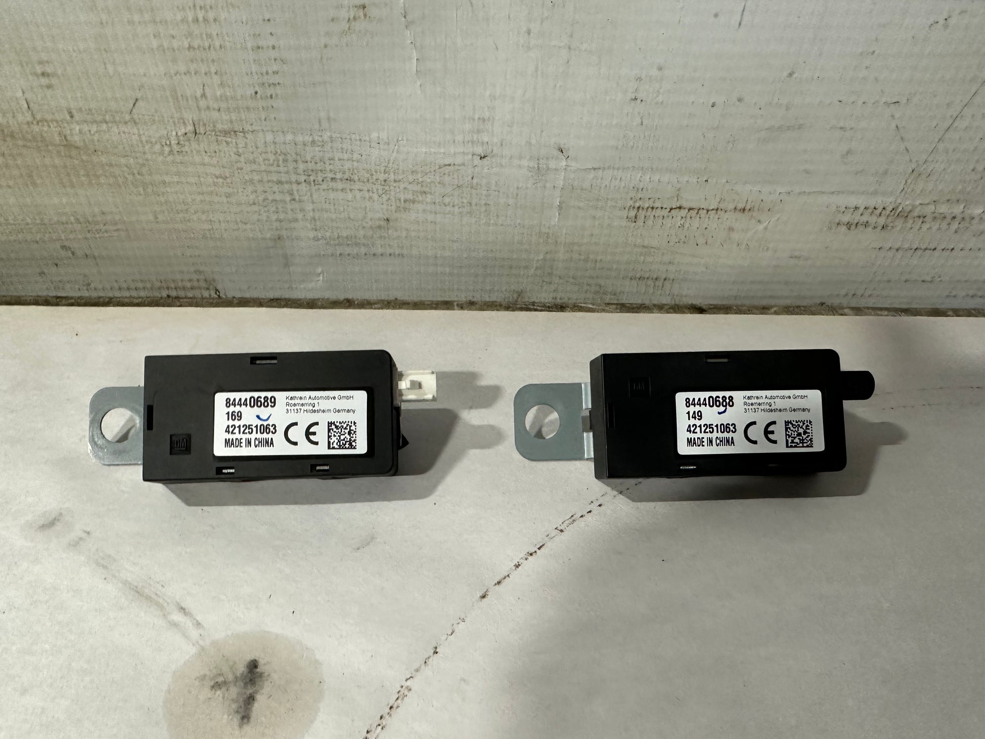 2020 Chevy Camaro SS Trunk Antenna Amplifiers OEM - Day's Parts Yard