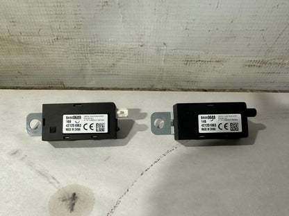2020 Chevy Camaro SS Trunk Antenna Amplifiers OEM - Day's Parts Yard