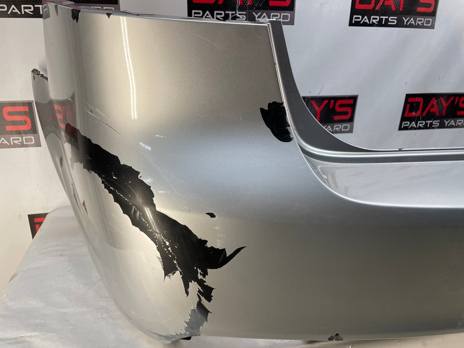 2009 Pontiac G8 Rear Bumper Cover w/ Valance Black OEM - Day's Parts Yard