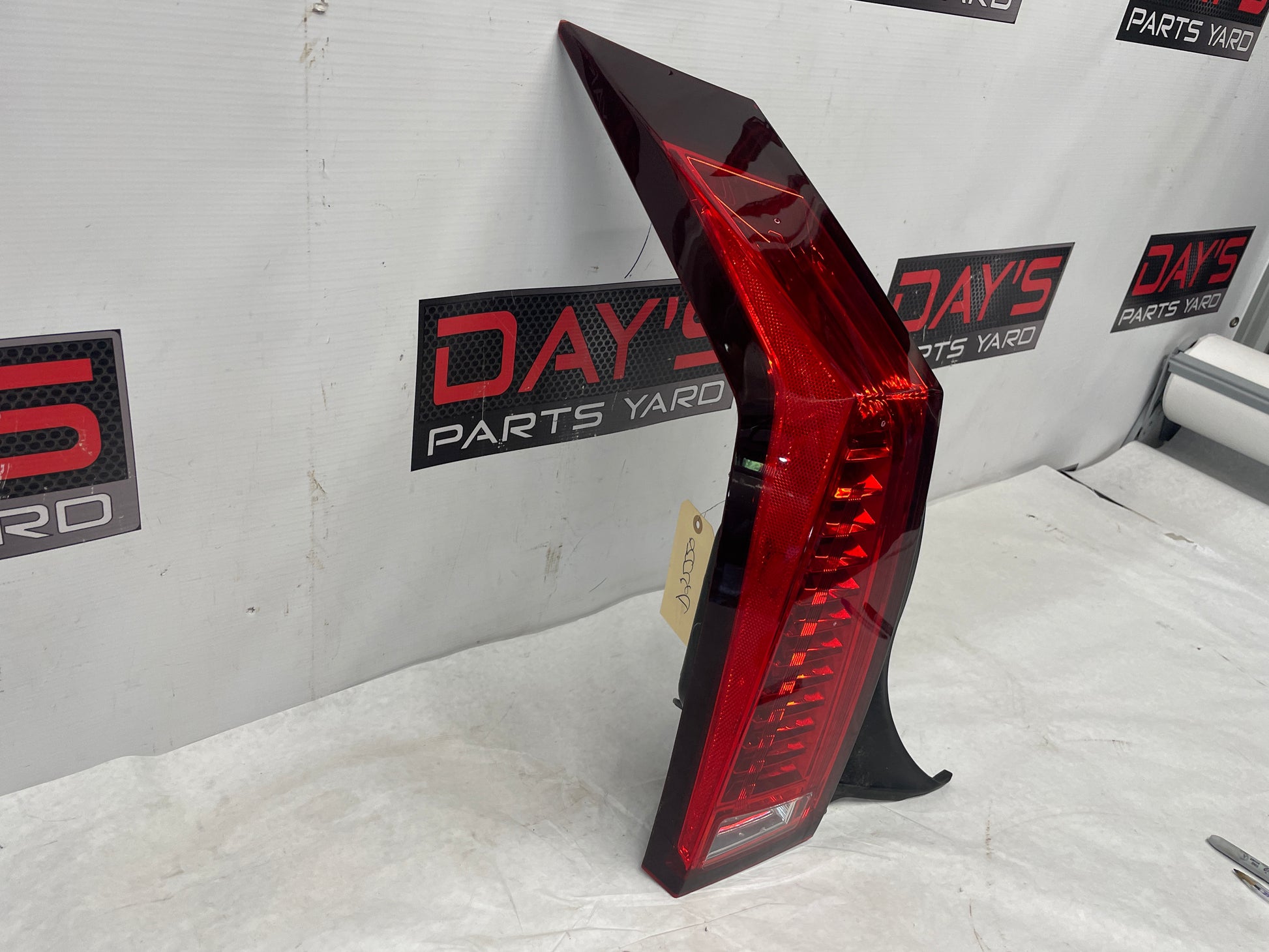 2013 Cadillac CTS-V Coupe LH Driver Tail Light Taillight Stop Lamp OEM - Day's Parts Yard