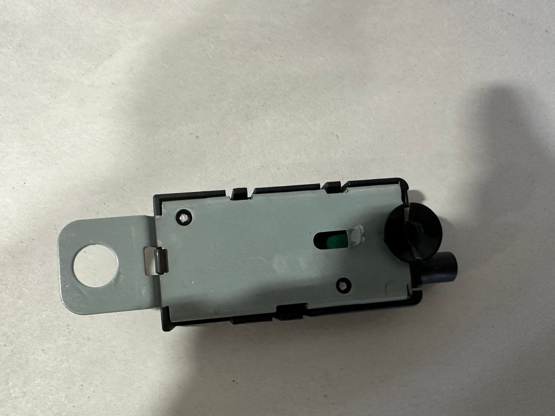 2020 Chevy Camaro SS Trunk Antenna Amplifiers OEM - Day's Parts Yard