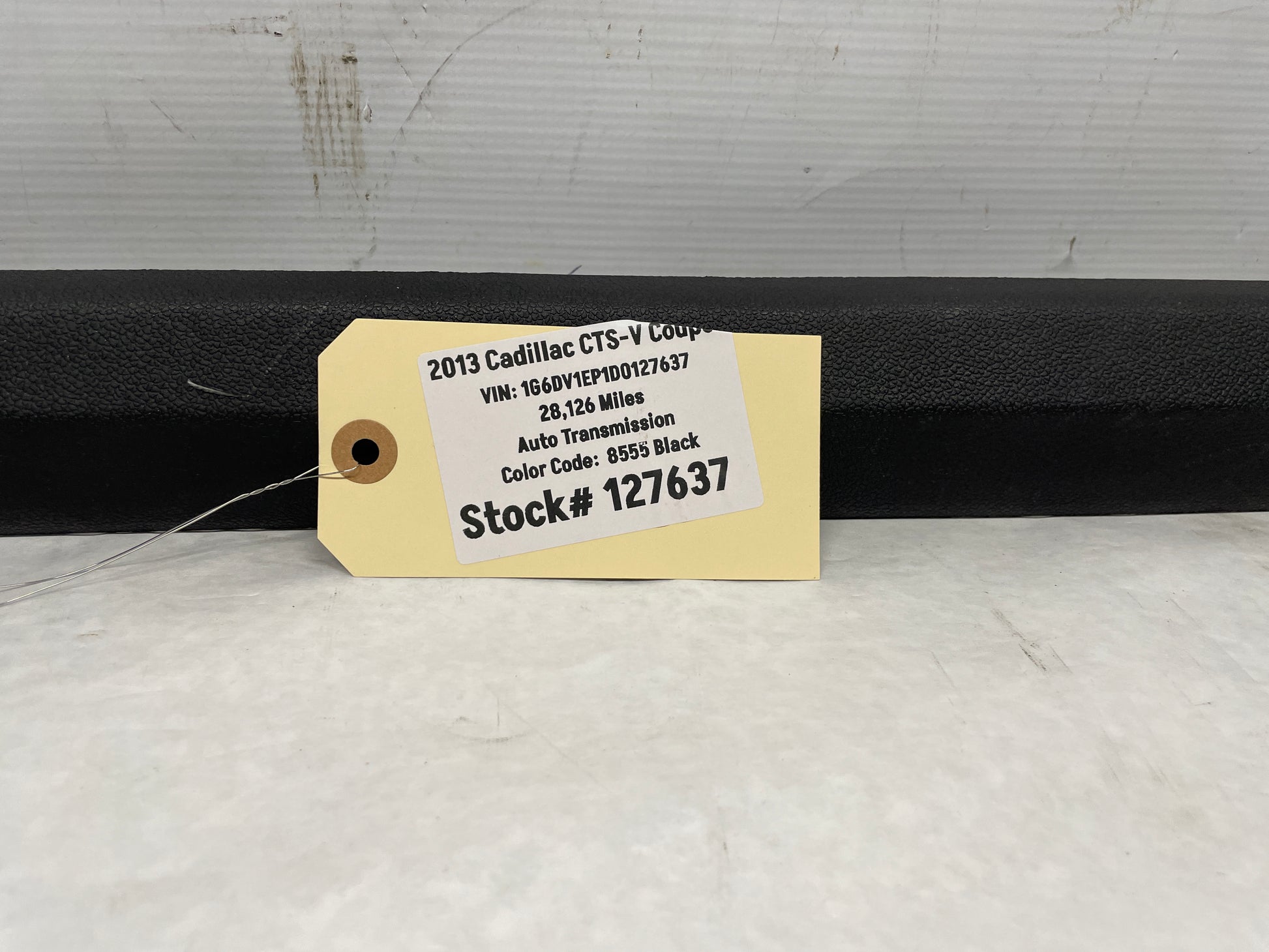 2013 Cadillac CTS-V Coupe Front RH Passenger Side Door Sill Trim Plate Ebony OEM - Day's Parts Yard