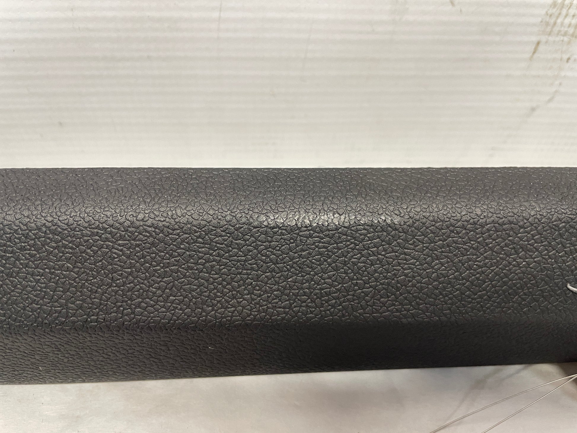 2013 Cadillac CTS-V Coupe Front RH Passenger Side Door Sill Trim Plate Ebony OEM - Day's Parts Yard